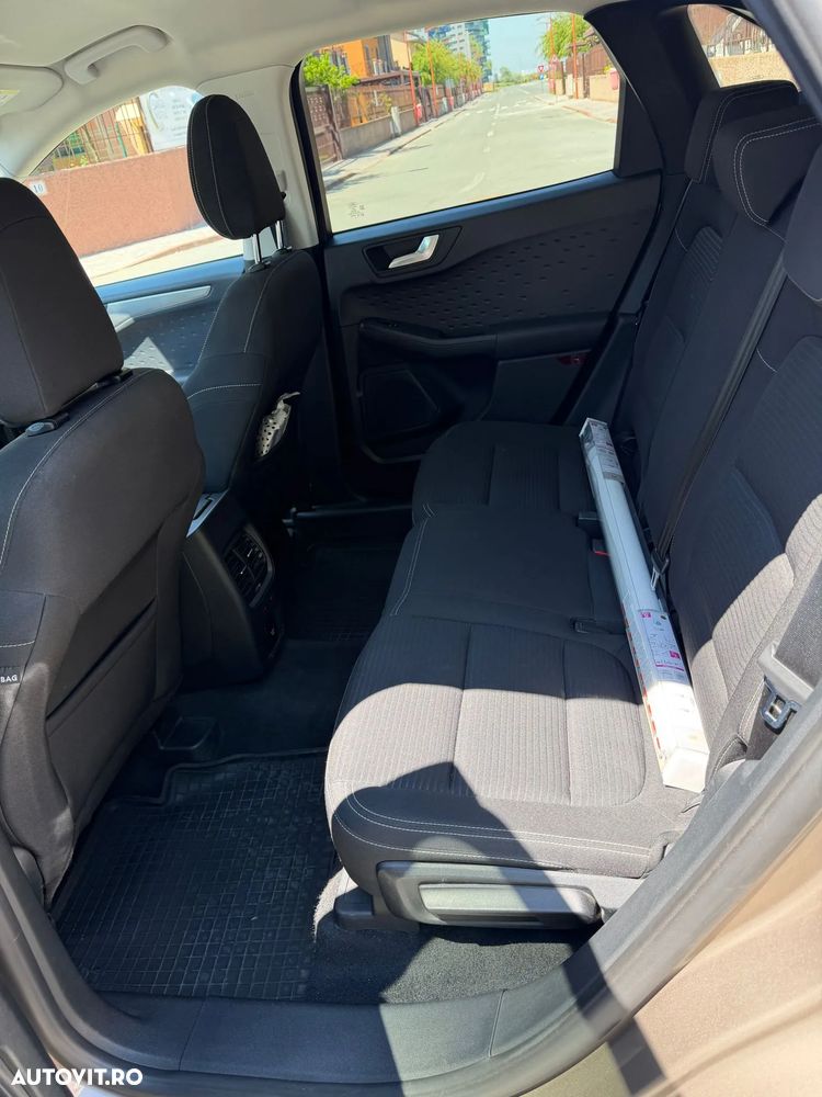 Ford Kuga 2.0 EcoBlue mHEV FWD Trend - 4