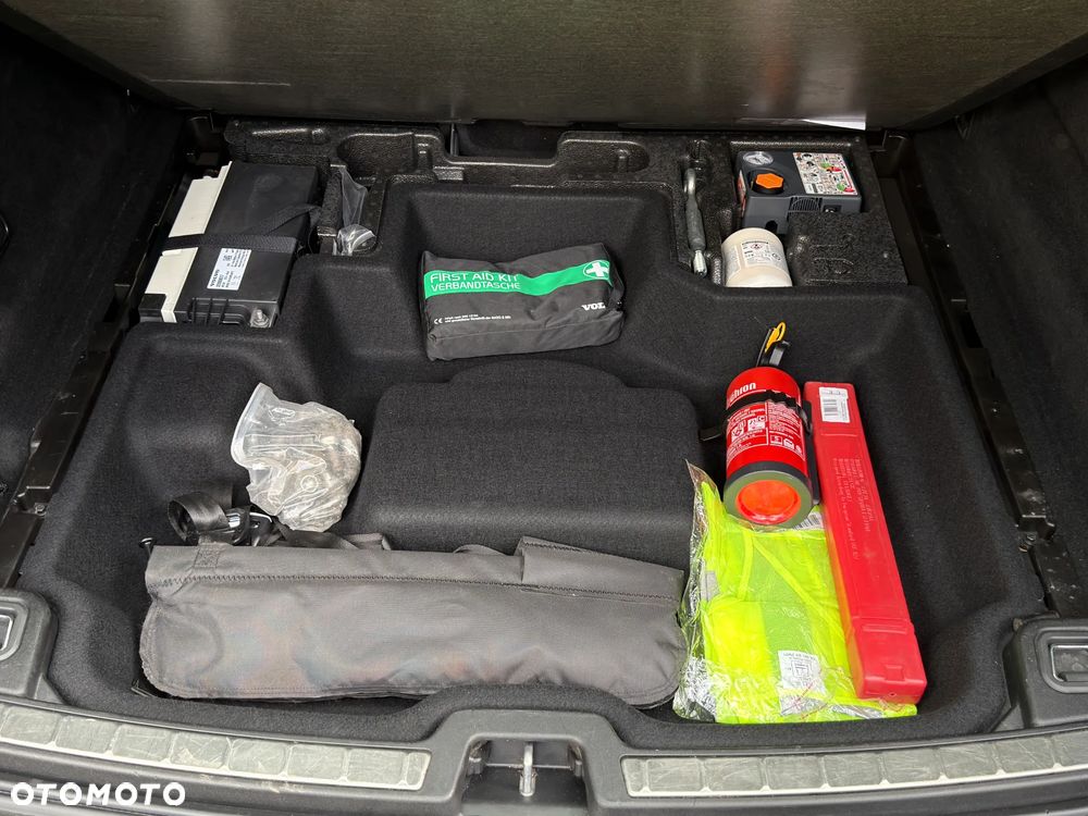 Volvo XC 60 B5 B AWD Geartronic Inscription - 39