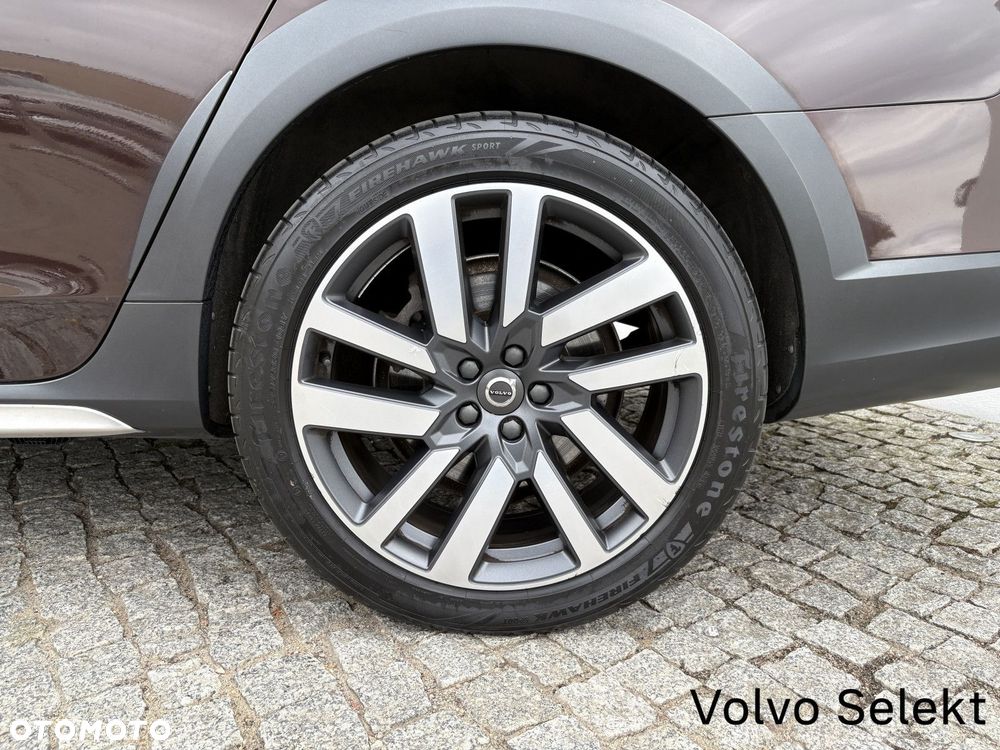 Volvo V90 Cross Country - 8