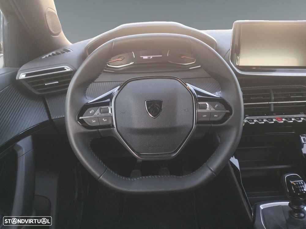 Peugeot 2008 1.2 PureTech Style - 13