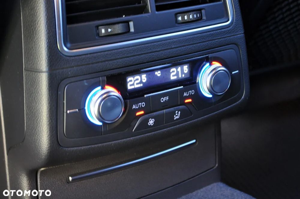 Audi A6 Allroad - 27