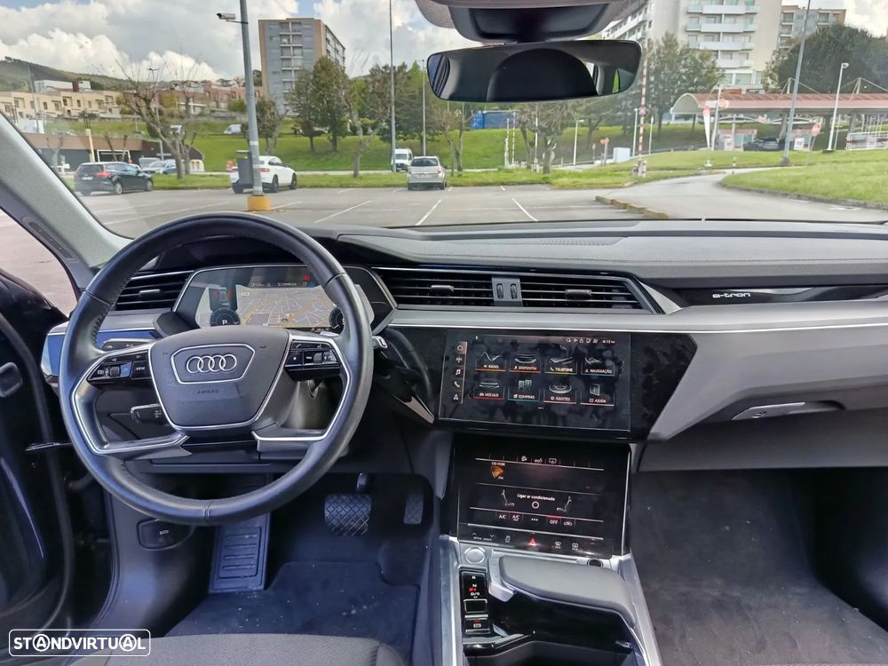 Audi e-tron 50 quattro - 14