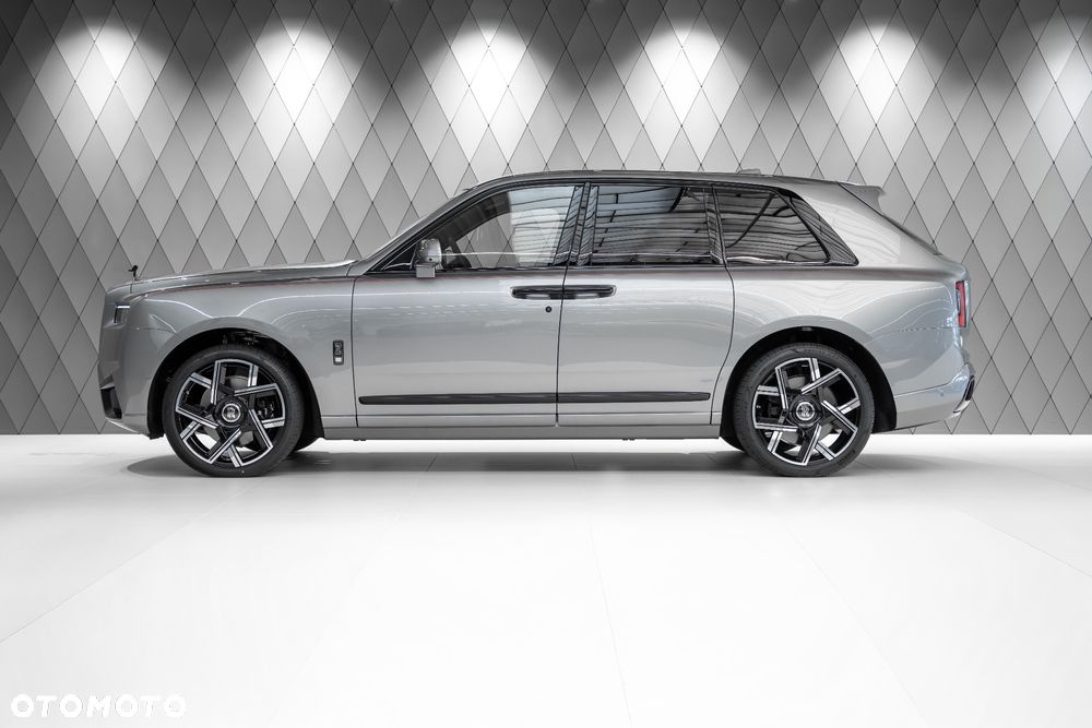 Rolls-Royce Cullinan - 15