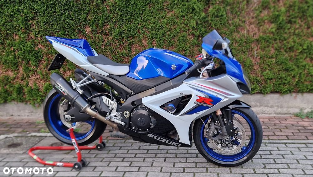 Suzuki GSX-R - 3