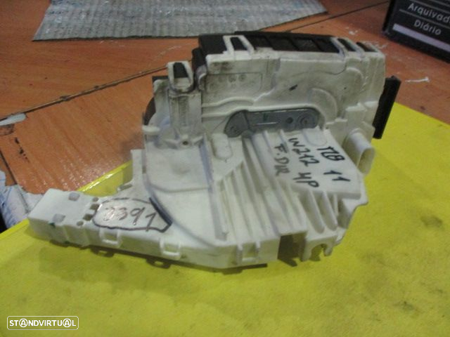 Fecho A0997200435 MERCEDES W212 2011 FD 4 PINOS MERCEDES C S204 W204 FASE 2  2012 200CDI 136CV 5P PRETO FD 4 PINOS - 2