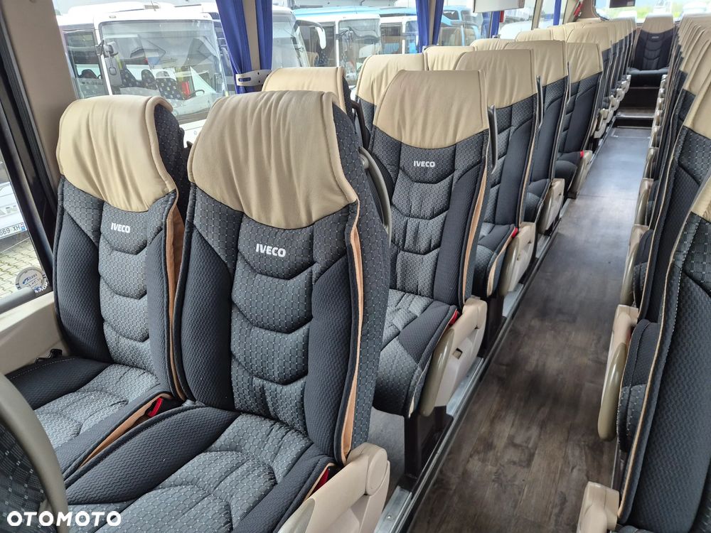 Iveco MAGELYS / SPROWADZONY / WINDA / EURO 6 - 26