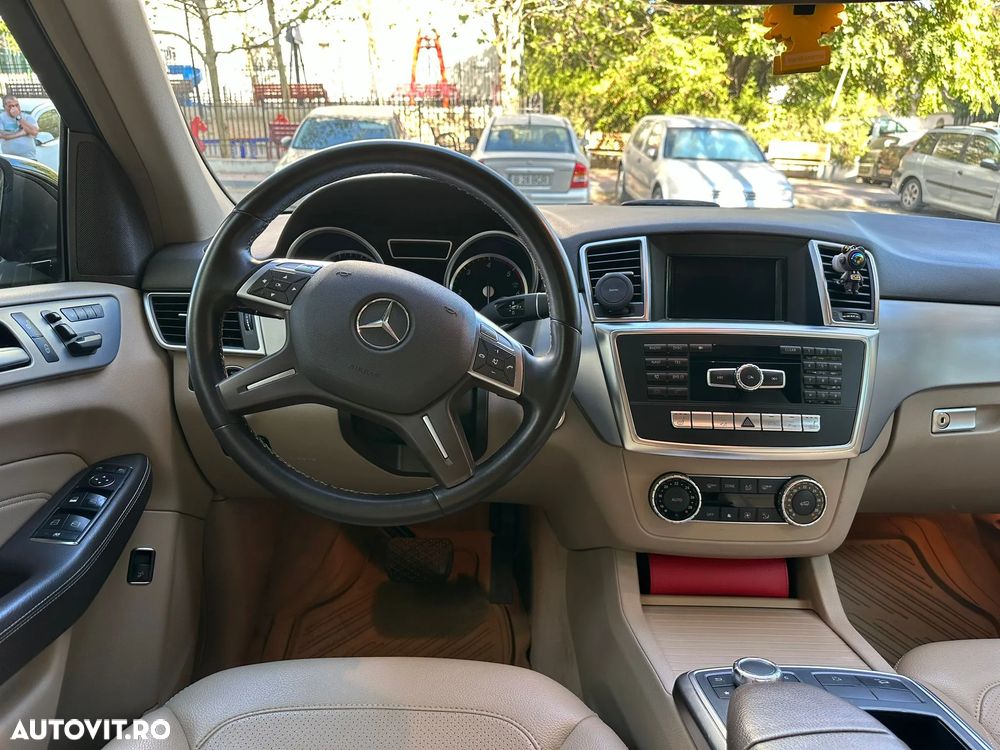 Mercedes-Benz ML 250 BlueTEC 4MATIC 7G-TRONIC Edition 1 - 4