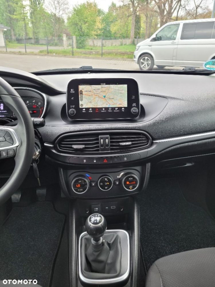 Fiat Tipo 1.4 T-Jet 16v Lounge - 20