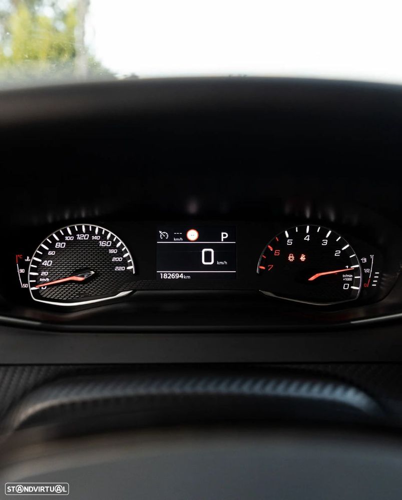 Peugeot 2008 PureTech 130 EAT8 Allure - 10