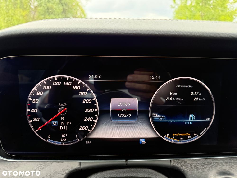Mercedes-Benz Klasa E 220 d 4-Matic All-Terrain - 26
