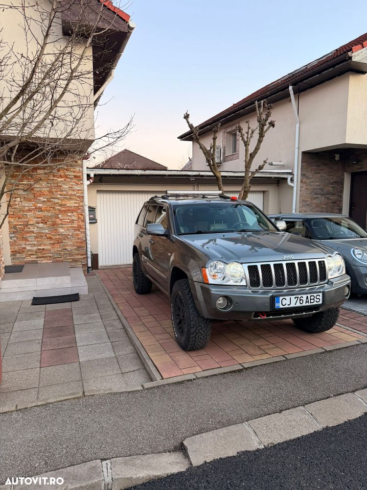 Jeep Grand Cherokee - 2