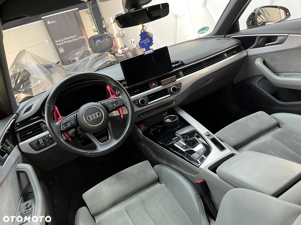 Audi A4 Avant 40 TDI S tronic - 16
