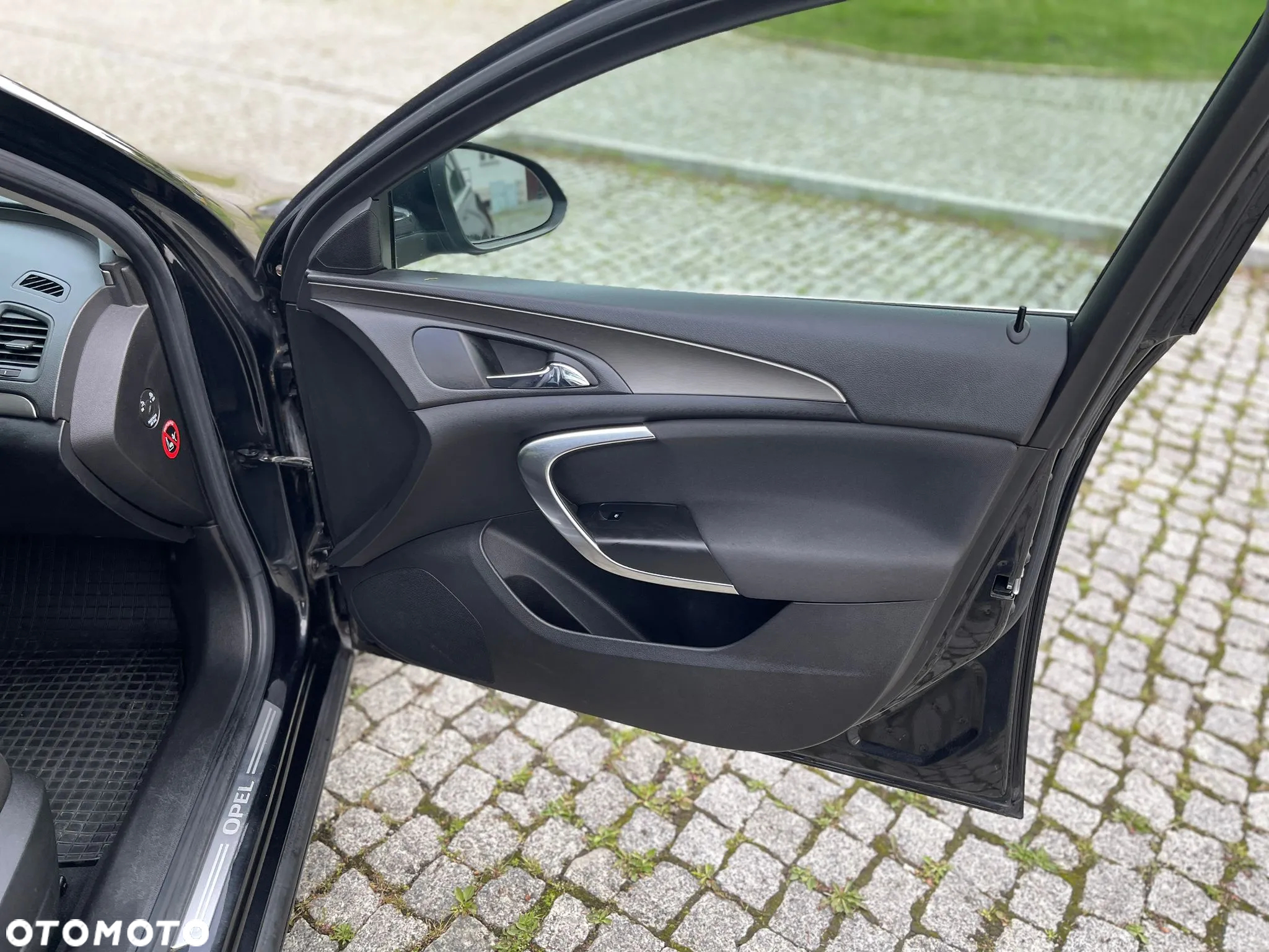 Opel Insignia 1.6 Sports Tourer Design Edition - 22