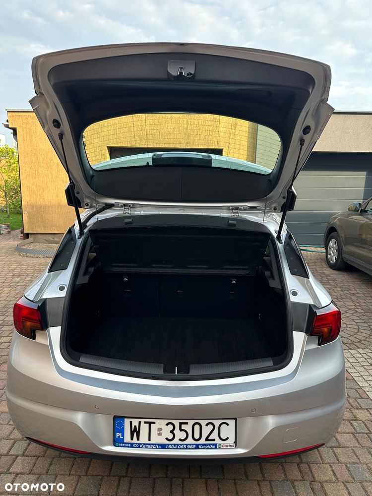 Opel Astra 1.2 T Elegance S&S - 11