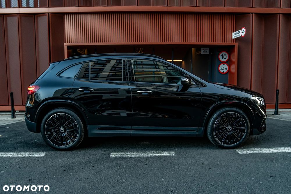 Mercedes-Benz GLA 200 mHEV AMG Line 7G-DCT - 10