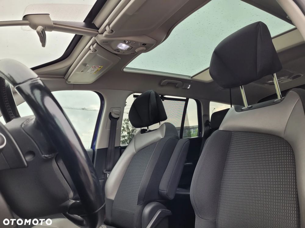 Citroën C4 Grand Picasso - 22