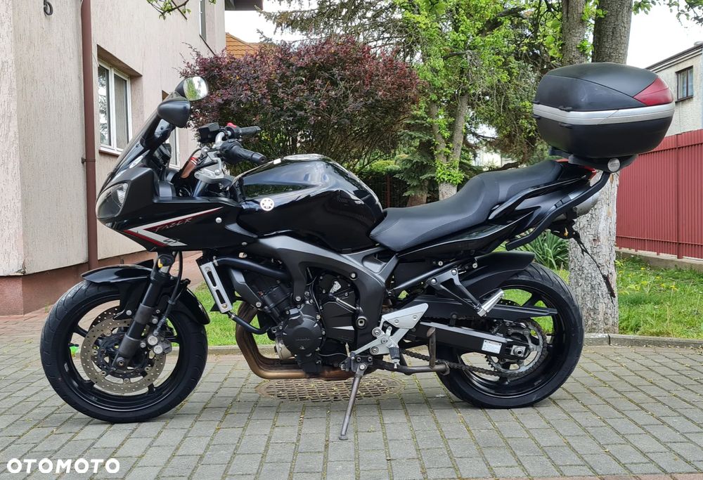 Yamaha FZ6 - 11