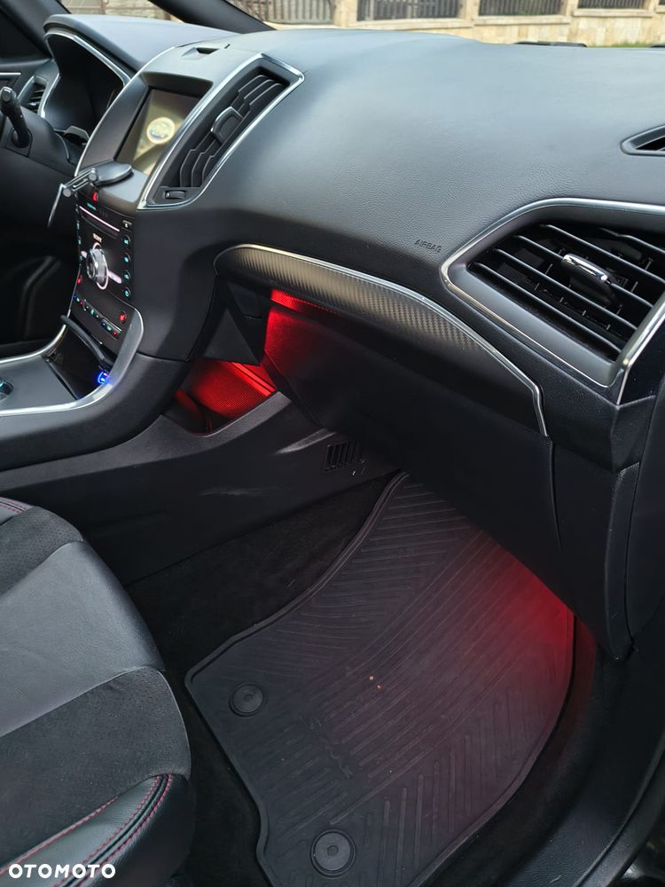 Ford S-Max 2.0 EcoBlue Twin-Turbo ST-Line - 35