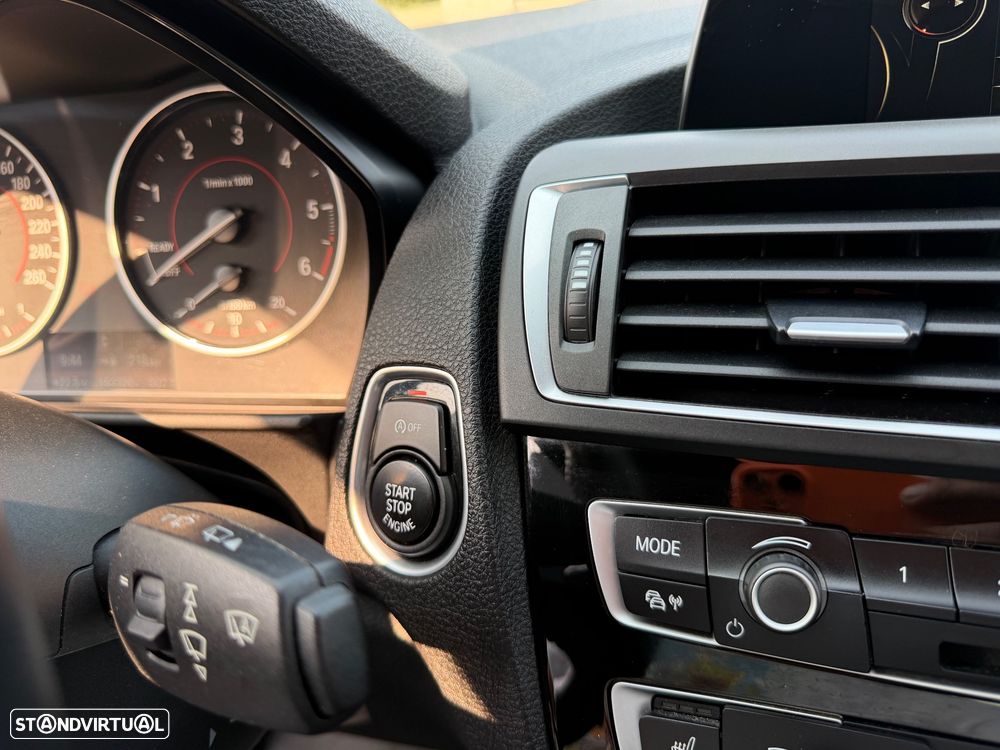 BMW 118 d Pack M - 31