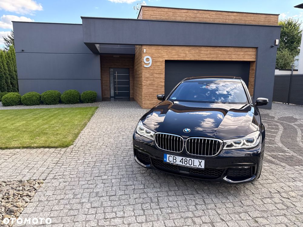BMW Seria 7 750Li - 9