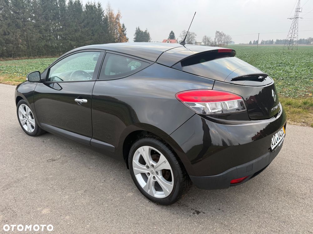 Renault Megane 1.6 16V Dynamique Euro5 - 3