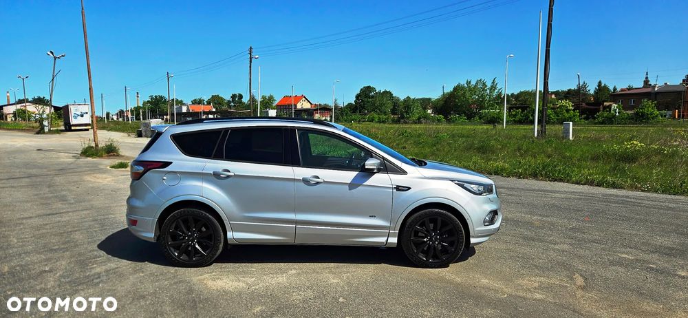 Ford Kuga 2.0 TDCi 4x4 ST-Line - 14