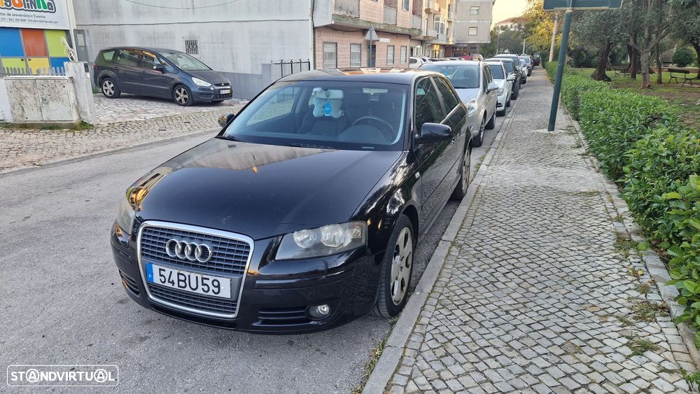Audi A3 1.6 FSI Attraction - 4