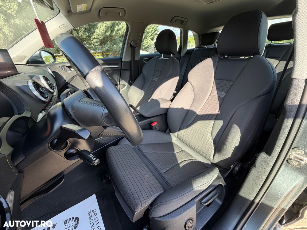 Audi A3 2.0 TDI S tronic Sport - 24