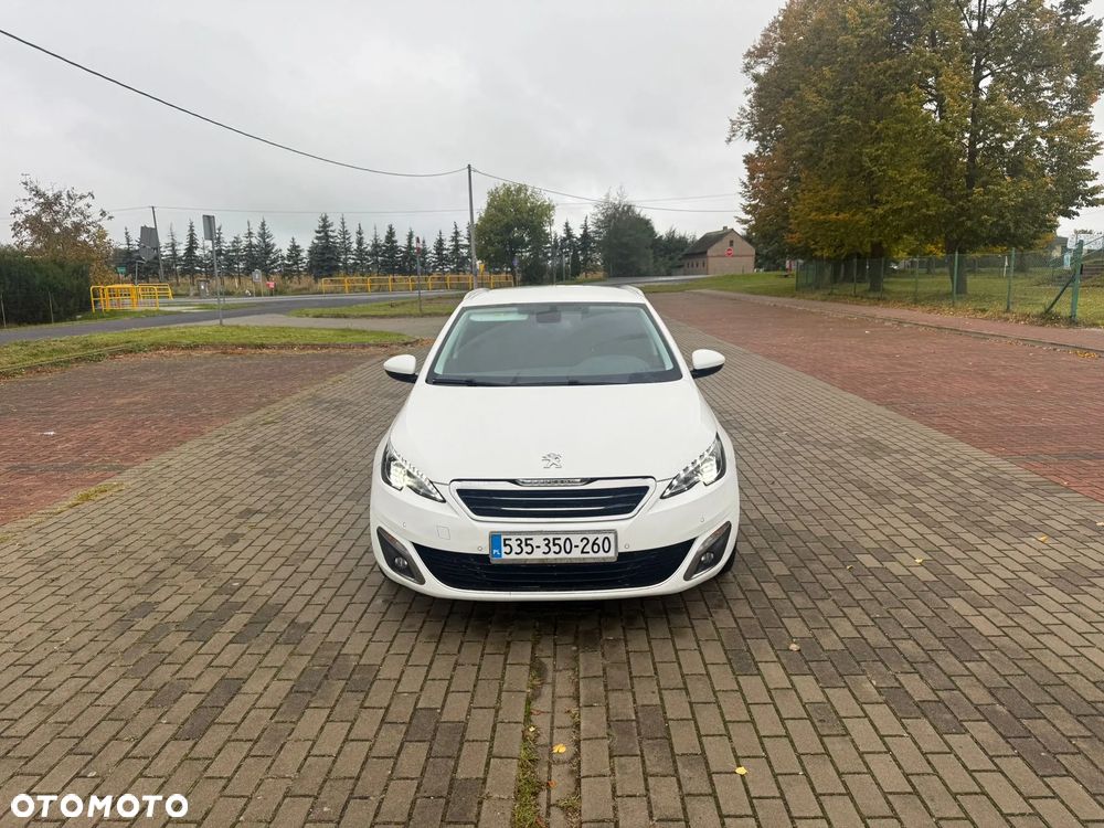 Peugeot 308 BlueHDi 150 Automatik Stop & Start Allure - 8