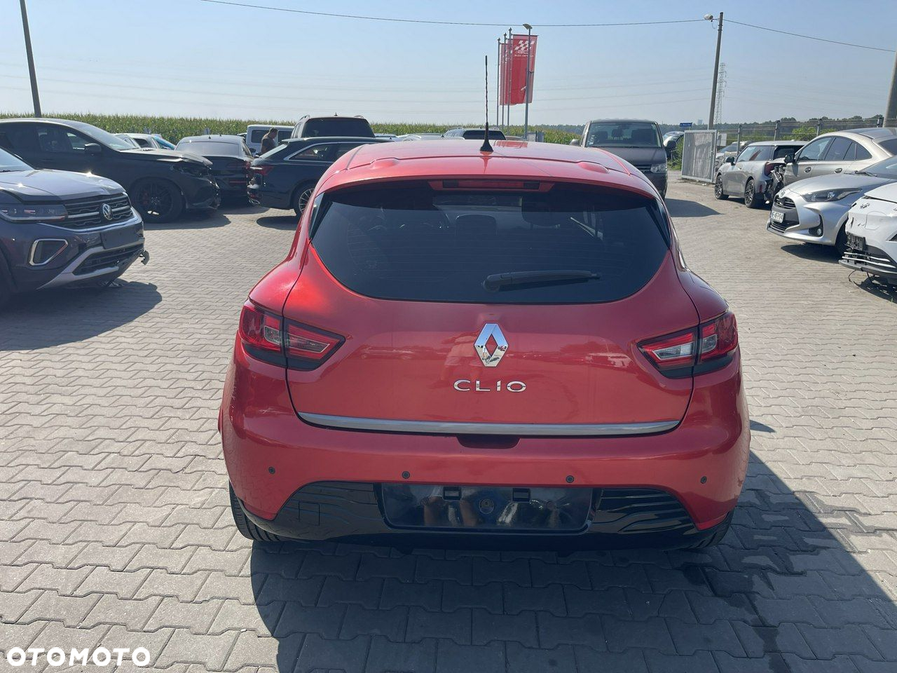 Renault Clio 1.2 16V 75 Life - 2
