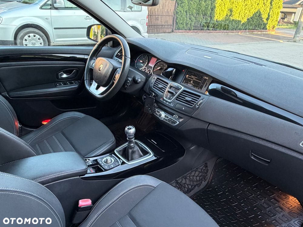 Renault Laguna dCi 150 FAP Start-Stop Bose Edition - 36