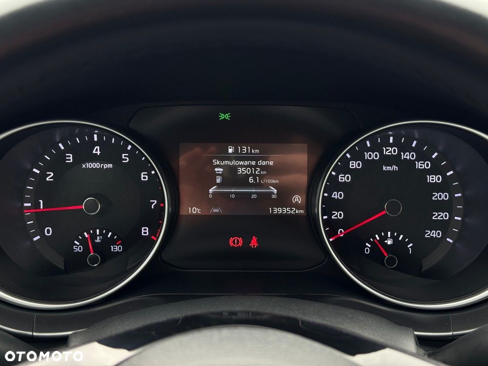 Kia Ceed 1.5 T-GDI M - 27