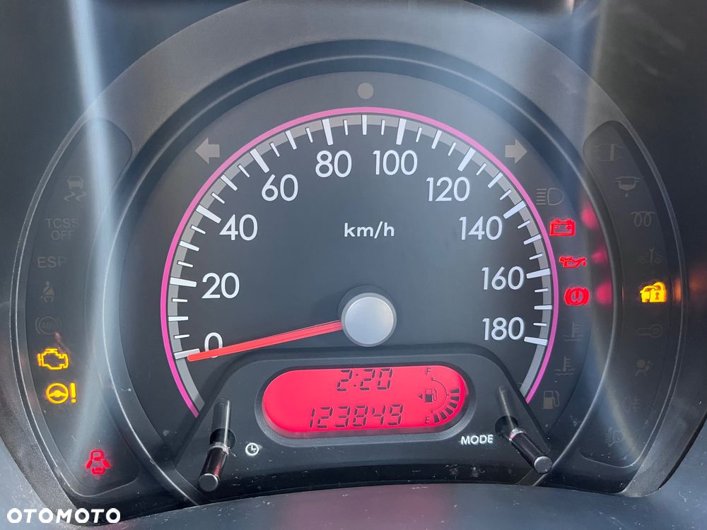 Nissan Pixo 1.0 acenta - 14