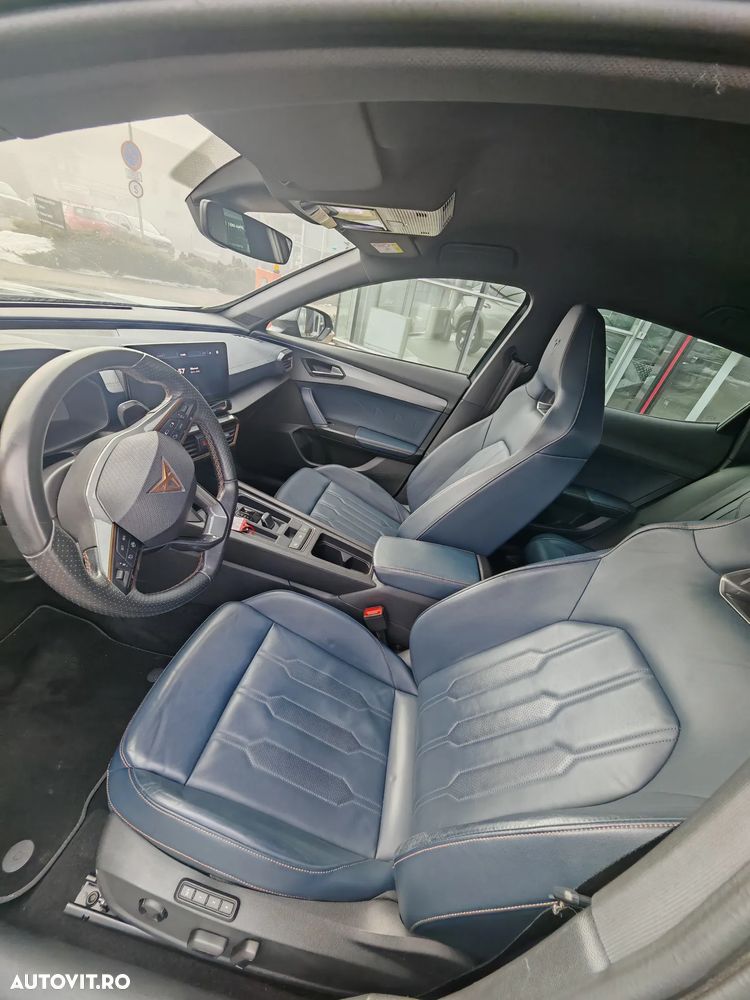 Cupra Formentor 1.4 e-HYBRID DSG Priority - 11