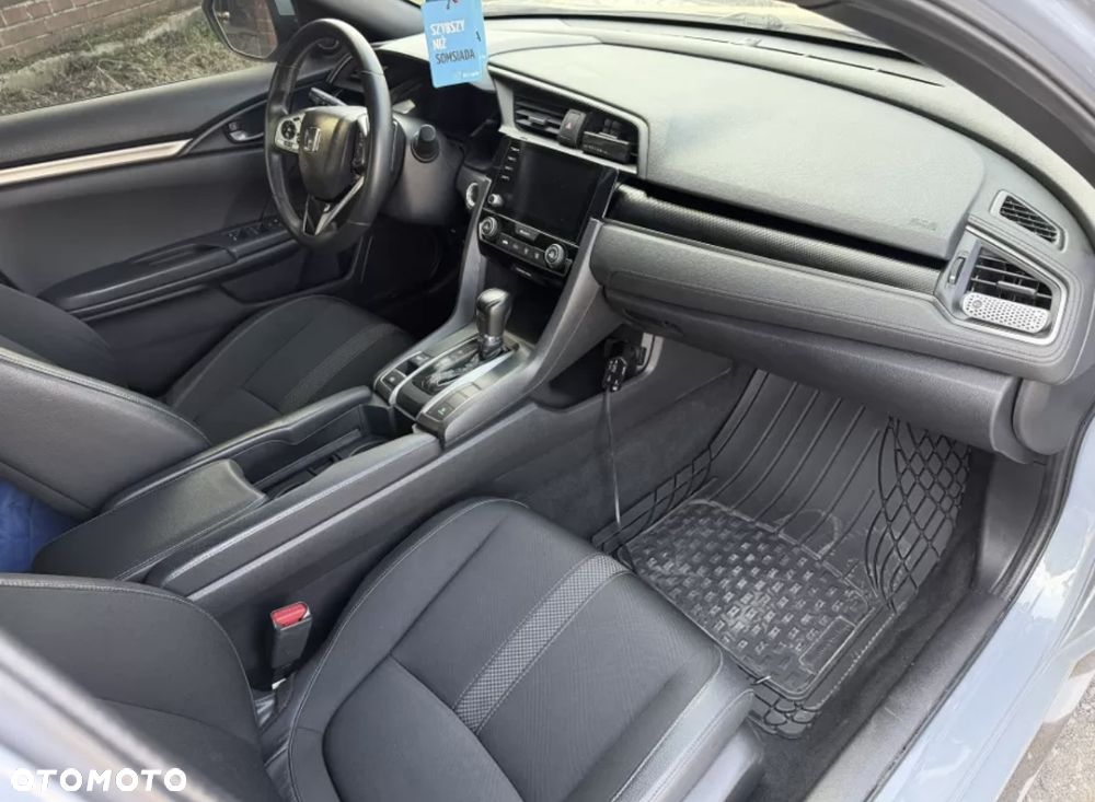 Honda Civic 1.5 i-VTEC Turbo CVT Sport - 11