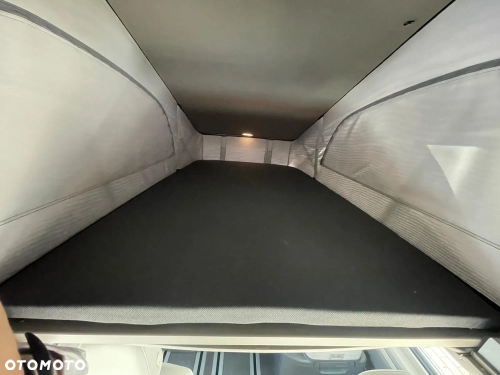 Volkswagen California - 39