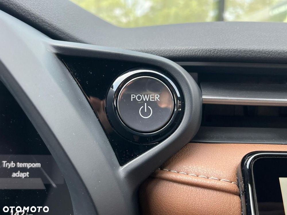 Lexus LBX 1.5 Hybrid Relax - 28