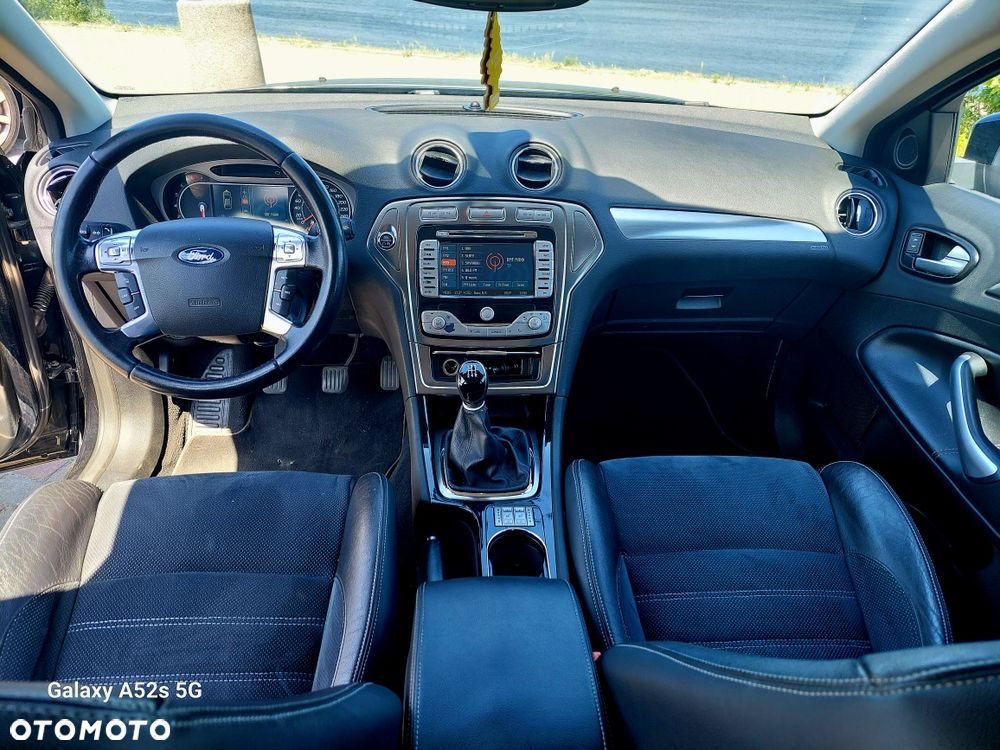 Ford Mondeo - 4