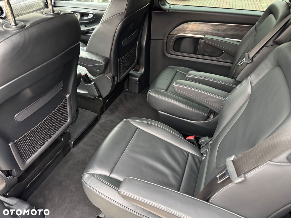 Mercedes-Benz Klasa V 300 d 4-Matic Avantgarde 9G-Tronic (d³ugi) - 25
