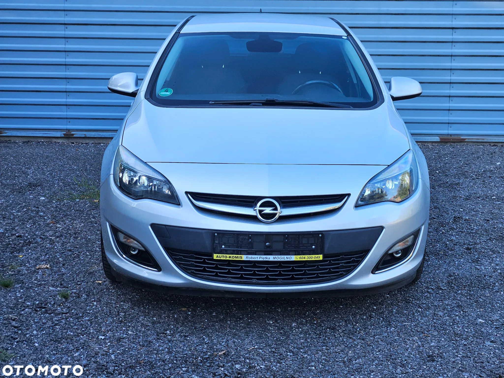 Opel Astra IV 1.4 T Active - 2