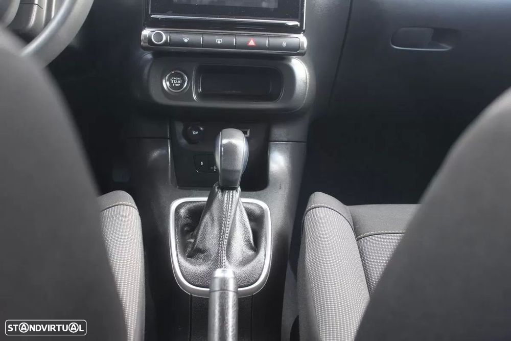 Citroën C3 1.2 PureTech Shine Pack EAT6 - 23