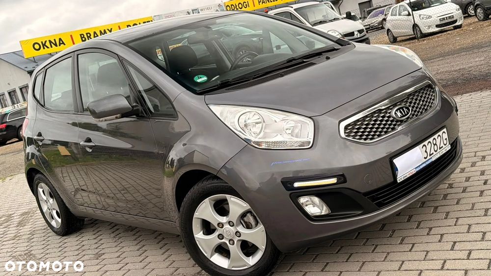 Kia Venga 1.6 L - 5