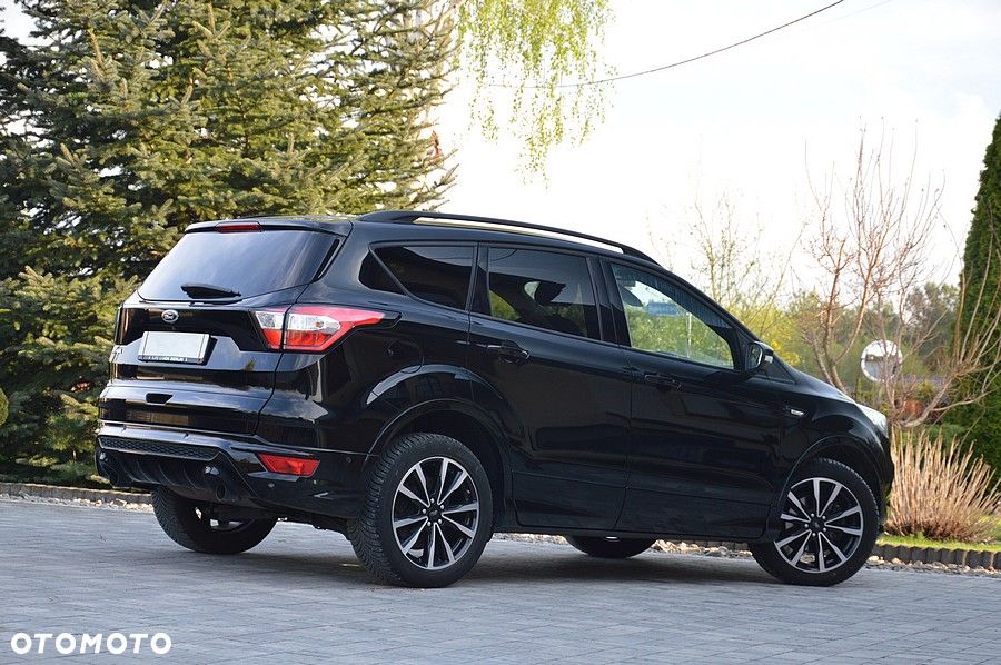 Ford Kuga 1.5 EcoBoost 2x4 ST-Line - 12
