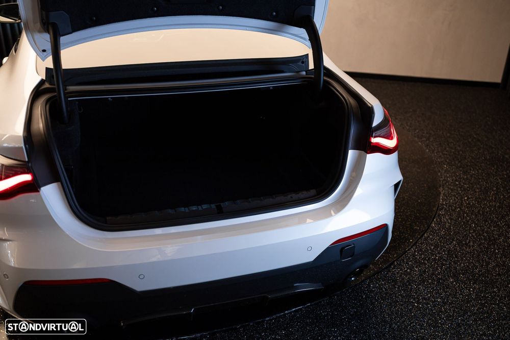 BMW 430 i Desportiva M Auto - 41