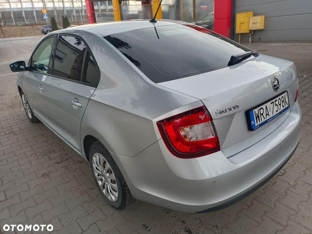 Skoda RAPID 1.6 TDI DPF Ambition - 6