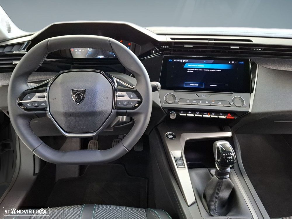 Peugeot 308 SW 1.2 PureTech Allure - 17