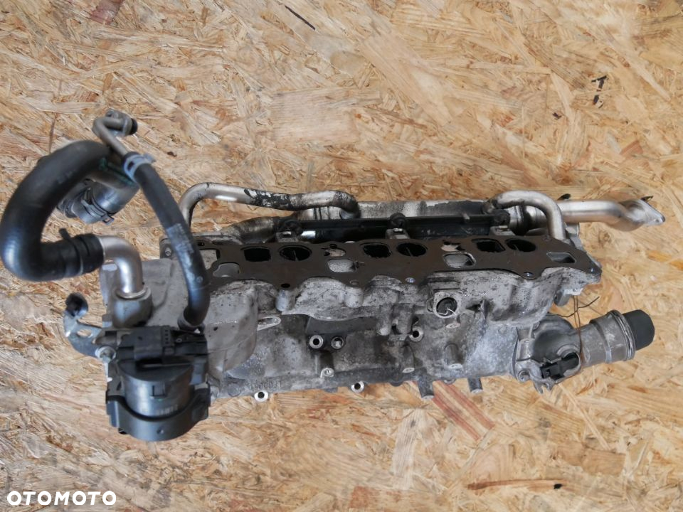 KOLEKTOR SSĄCY LEWY PRAWY MERCEDES C-KLASA W204 3.0 CDI 12' A642090 6637 - 2