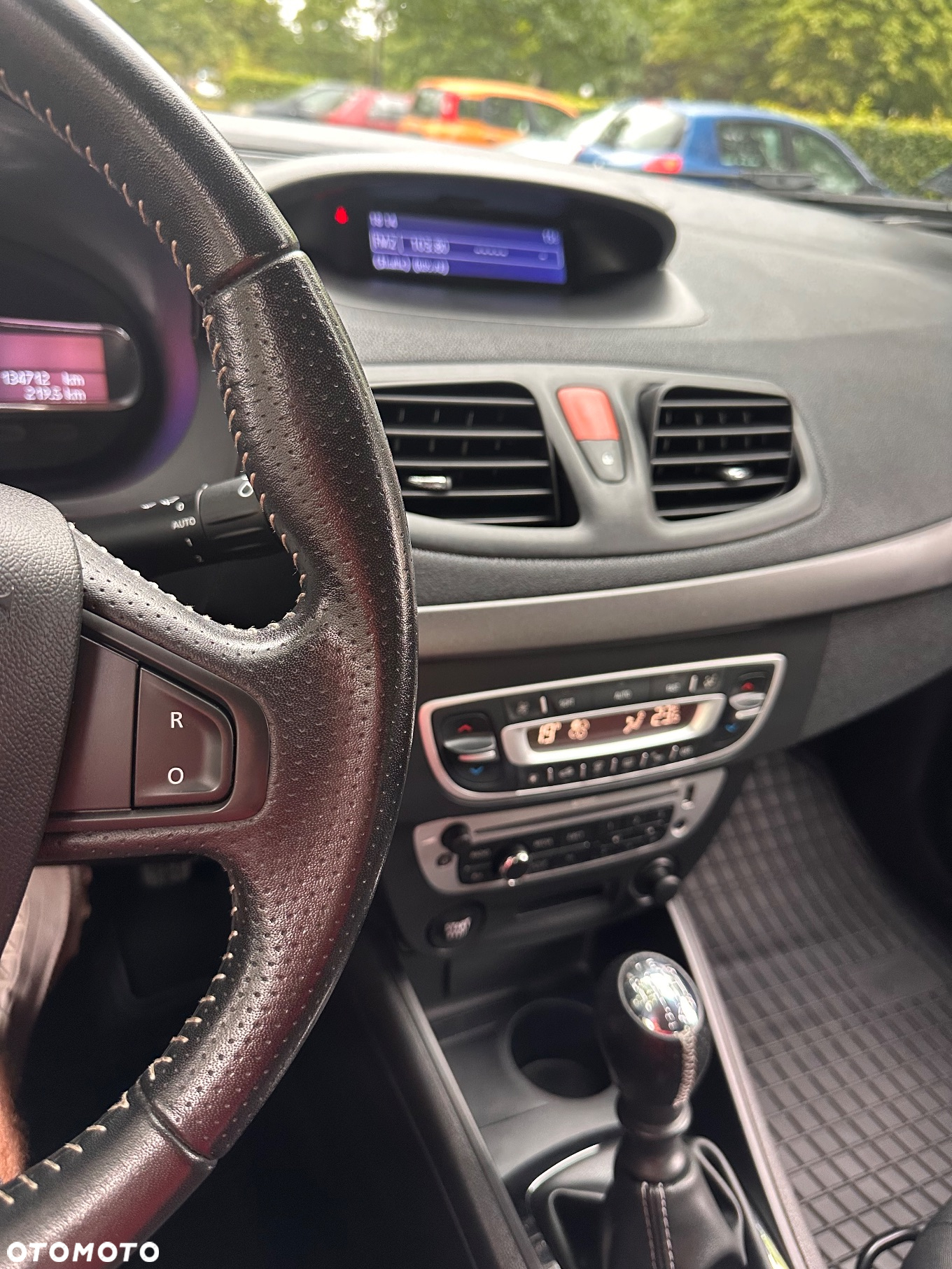 Renault Fluence 1.5 dCi Life - 9