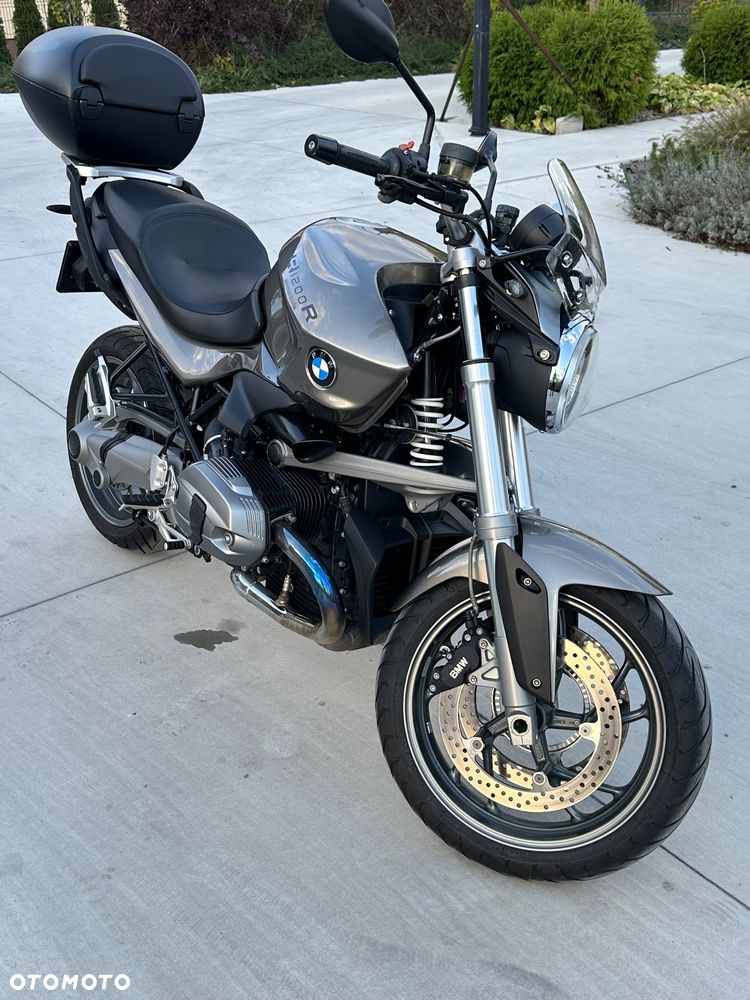 BMW R - 6