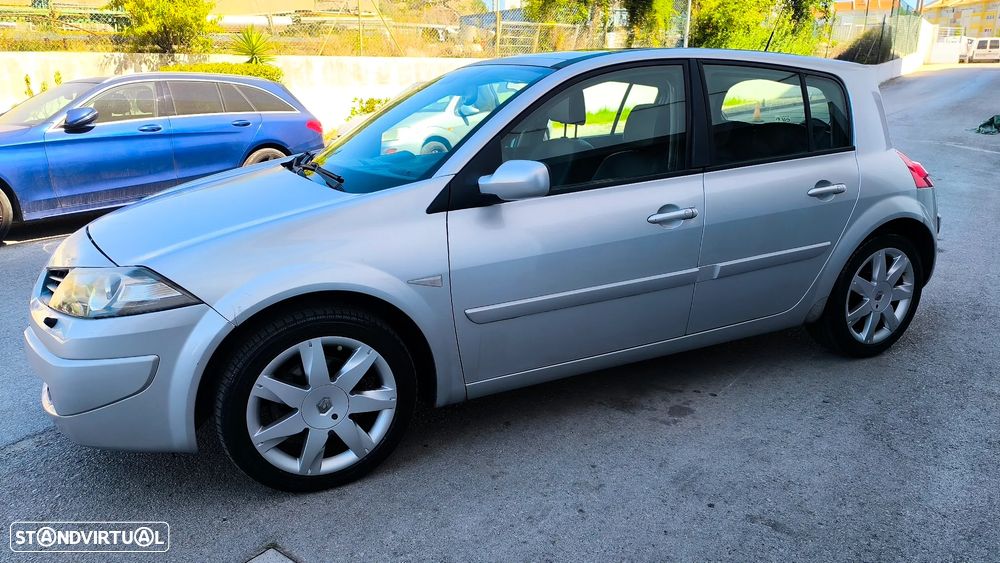 Renault Mégane 2.0 dCi SE Exclusive - 28